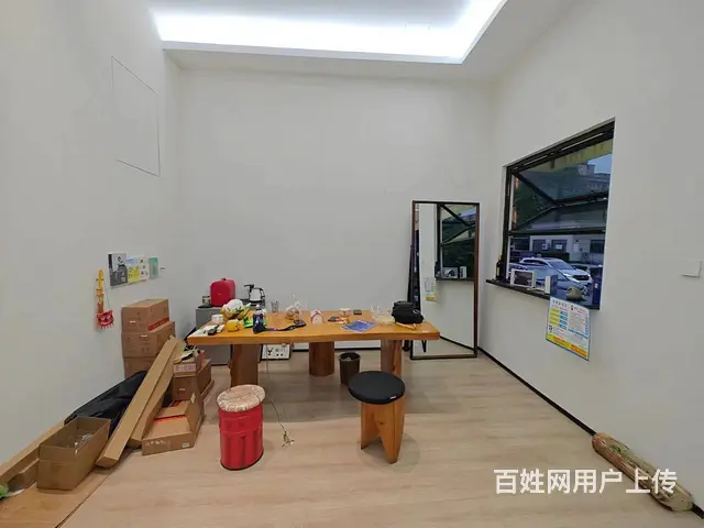 （易转推荐）义乌上下两层新装修服装店转让可空转 - 图片 8