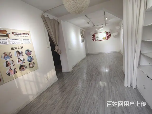 汉滨区解放路西巷60平米旺铺出租 - 图片 1