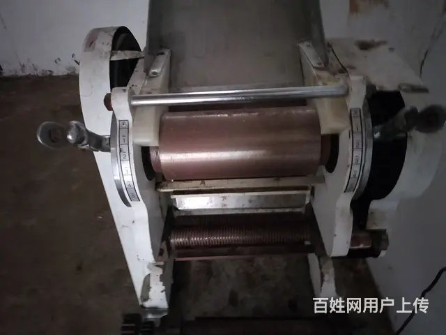 MT60A型电动面条机 - 图片 2