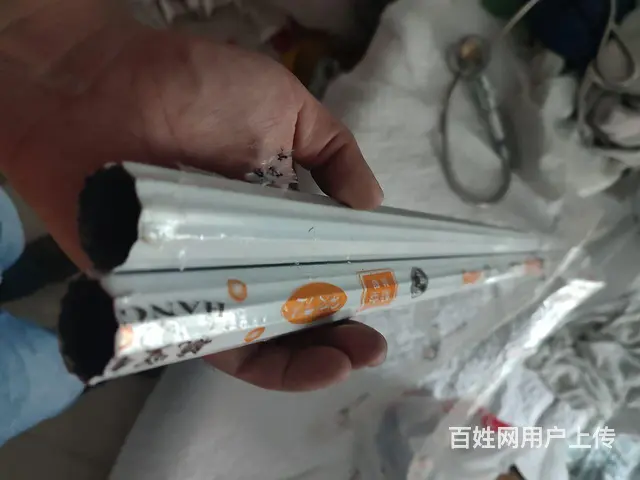 【搞定了！】全新两根罗马杆80买的，2.4米的两根，30就卖 - 图片 1
