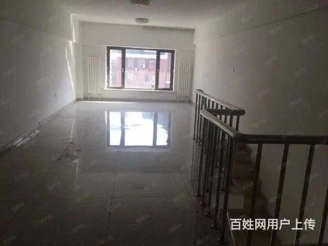 道里群力金中环商业广场写字楼出售 - 图片 1