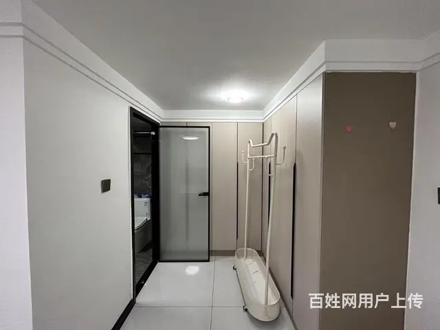 东方银座电梯6楼75平一室一厅两卫，精装修，包取暖物业电梯网 - 图片 3