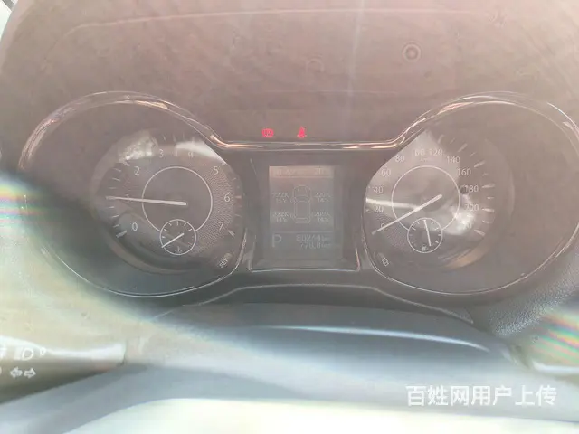 江铃 驭胜 2016款 驭胜S350 2.0T 自动 两驱超 - 图片 8