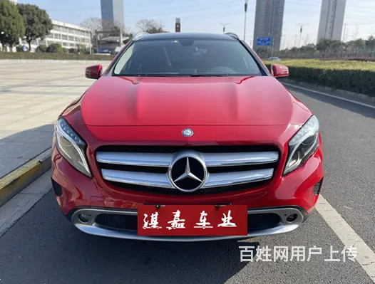 奔驰GLA级 2016款 GLA 200 1.6T 双离合 - 图片 1