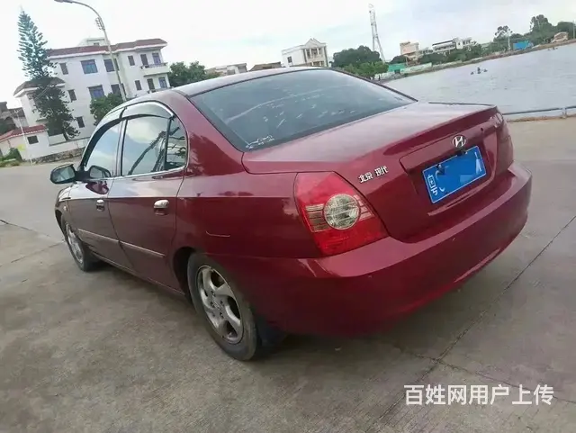 现代 伊兰特 2005款 伊兰特-三厢 1.6 自动 舒适型 - 图片 4