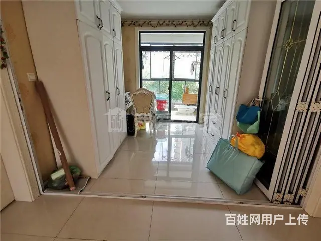 有钥匙.香江华庭精装修好户型3室2厅2卫140平308万！ - 图片 4