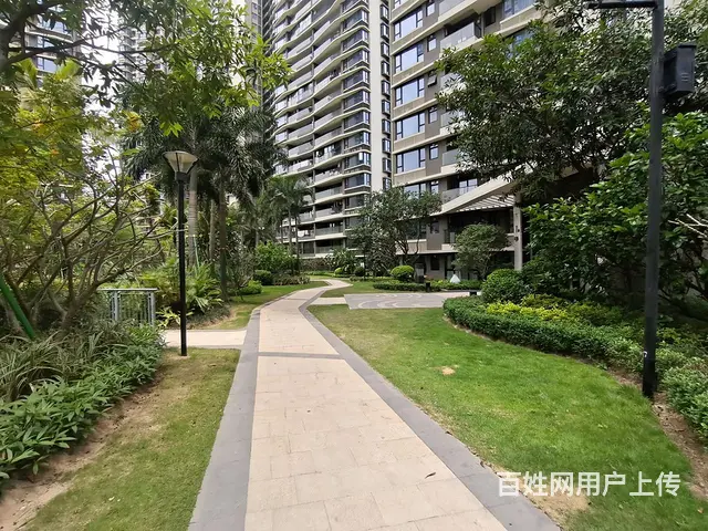 湾仔码头 华发峰景湾 精装家电齐全 非常干净 拎包入住 - 图片 12