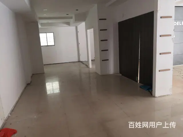 临街旺铺出租 - 图片 1