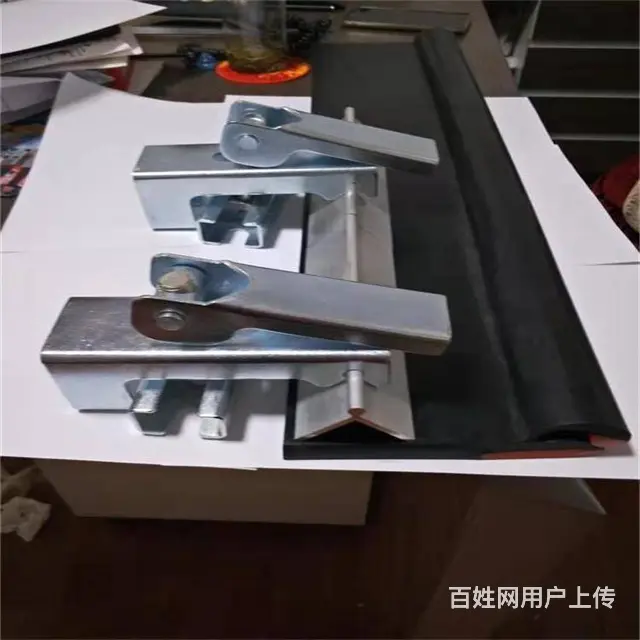 碳钢夹持器 夹持器包括 异型角铝 型号由你定 - 图片 1