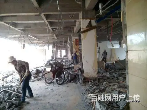 常熟专业拆除拆旧 砸墙 敲地砖 清运垃圾 高空拆除 - 图片 1