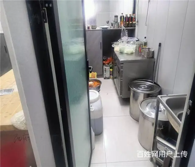 （同城搜铺网）转让高新汽配城对面180平米餐馆(可外摆） - 图片 5