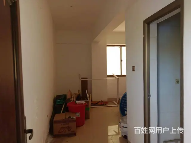 （51旺铺推荐）水头村沿街250平办公室合租，停车位超多 - 图片 9