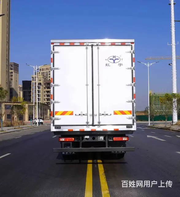 上汽红岩6.8米冷藏车多少钱 厂家包上牌可定制分期 - 图片 8