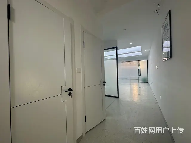 群力朗江路临街门市，精装修210平办公会所  ，适合多种经营 - 图片 2