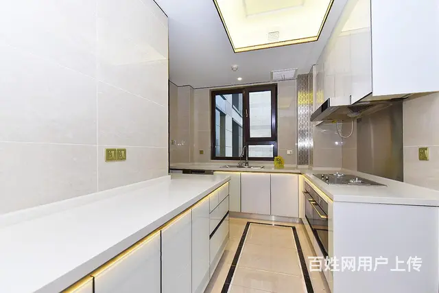 特价房，急降200万，低于市场价格，带两个车位，正对花园 - 图片 9