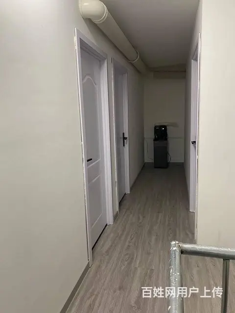 (诚速)租超市二楼商铺空调等设施齐全可做办公室直播培训娱乐等 - 图片 1