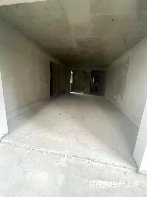 梁才  对面德溪大院四房二卫停车方便小区环境舒适出行便利 - 图片 1