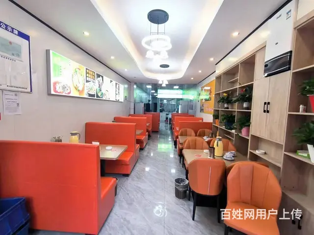 B个人一凯旋公馆大门口餐厅对外转让 - 图片 4