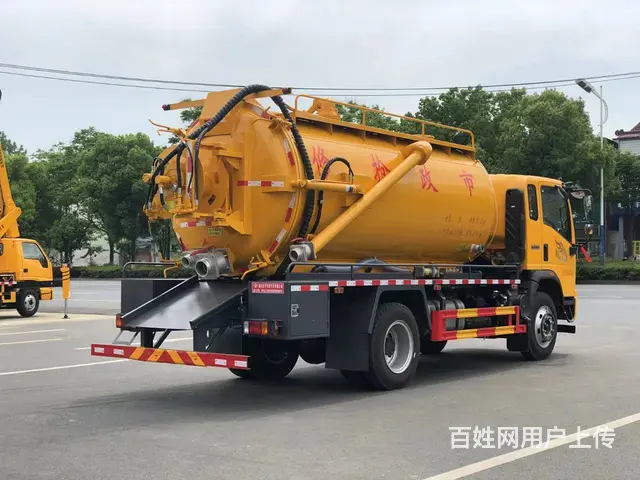国六重汽豪沃13方清洗吸污车多功疏通抽粪车厂家直销 - 图片 4