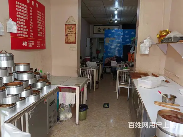 喀什市鸿瑞花园餐饮门面出租 - 图片 1