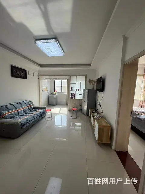 宝龙龙公馆 普通住宅1厅 精装修 - 图片 1