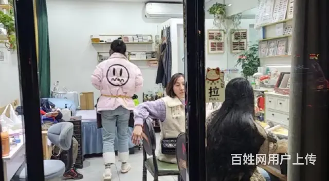 中心地段 全天人流不断 生意好做 适合各行各业 - 图片 4