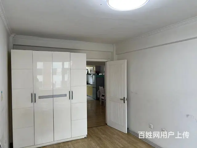 古塔区 万意空间 3楼步梯 全明户型 十二中 附属医院附近 - 图片 3