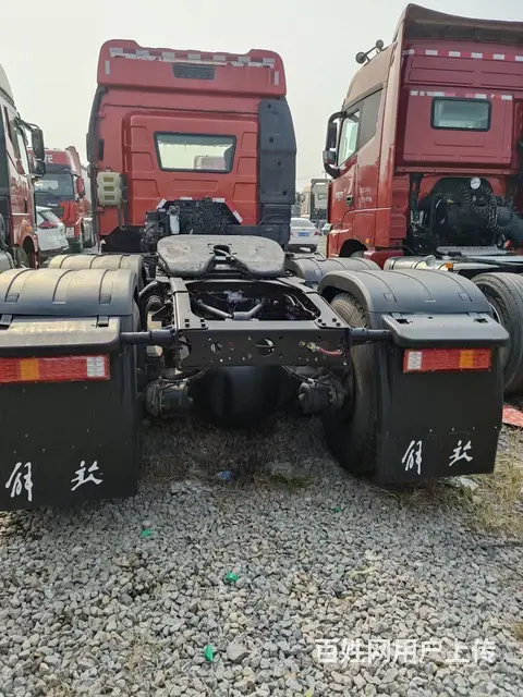 一汽解放 J6P 牵引车 国5 - 图片 5