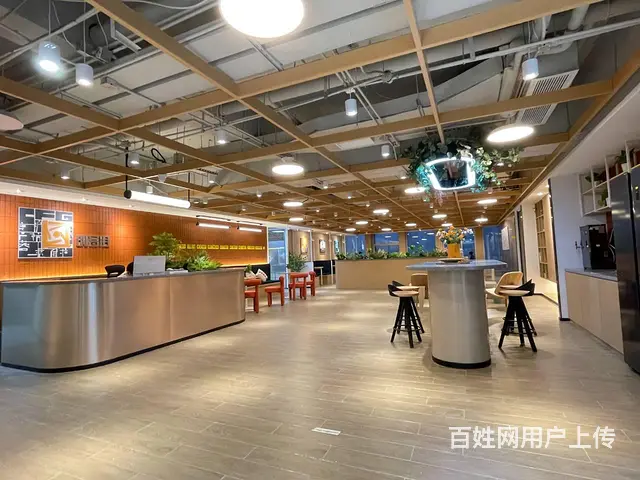 海珠广场办公室特价招租，落地窗带两个经理室，精装修配置家具 - 图片 12