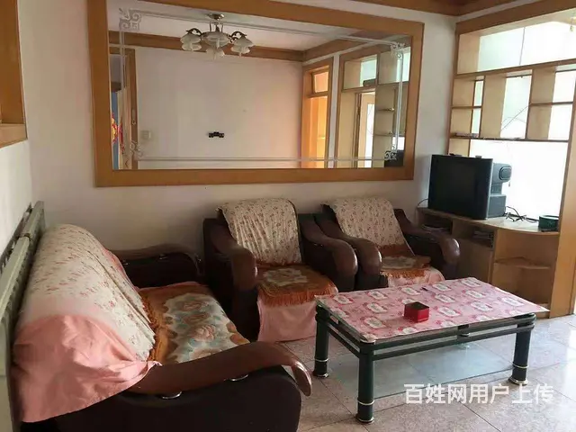 ?出租：老法院北，3楼，80平，3室，1000每月，189 - 图片 2