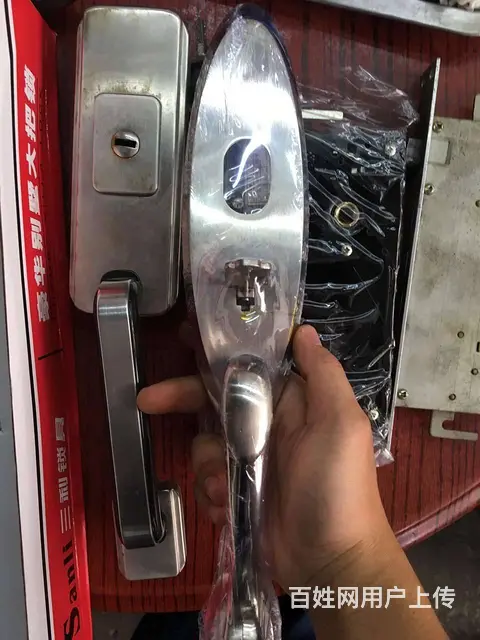 越秀区启明社区备案换锁公司电话 启明大街开锁电话 - 图片