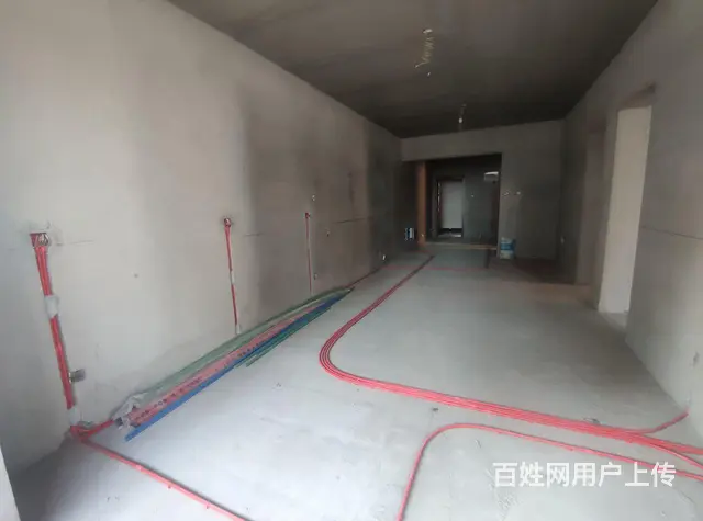 万达附近 东王储小区 电梯2室97平米  毛坯 水电已走 - 图片 1