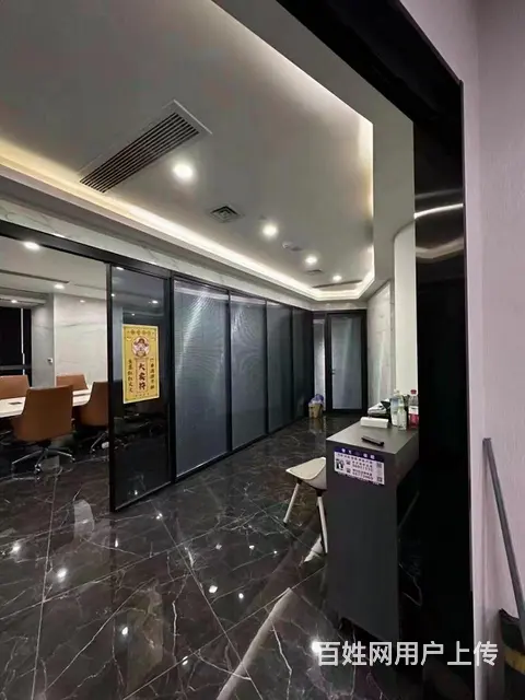 下沙CBD，电梯直通地铁口五角天街隔壁豪华装修330方带家具 - 图片 8