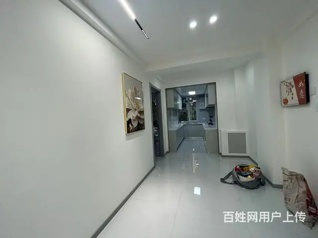 万达六中附近水岸华城一楼带院三室精装68.8万 - 图片 3