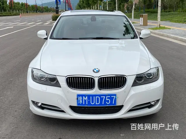 宝马3系 2011款 320i 2.0 手自一体 豪华型 - 图片 2