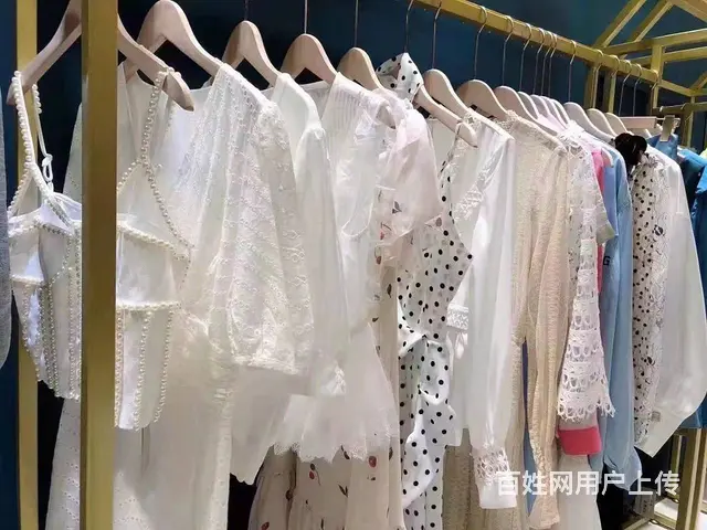 可整转！可空转！剑江中路90号明珠广场105平服装店转让 - 图片 3