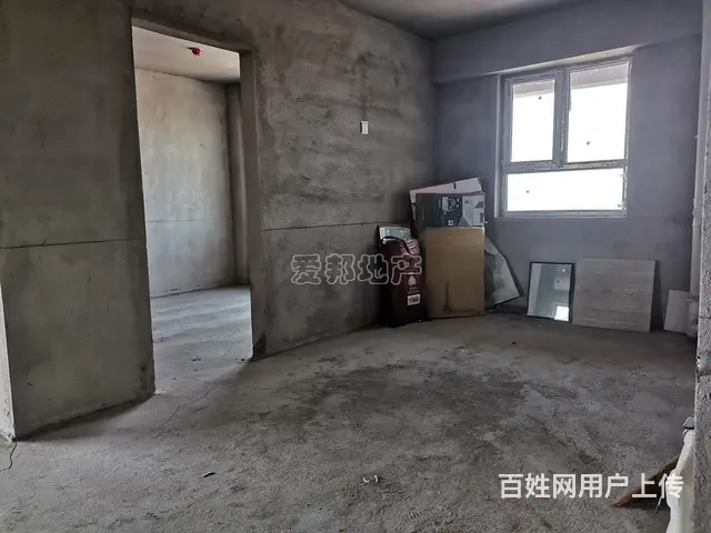 新华幸福阁 31楼南北两室可贷款随时看房 毛坯房 - 图片 3
