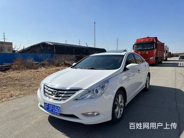 现代 索纳塔 2013款 第八代索纳塔 2.4 手自一体 顶 - 图片 6