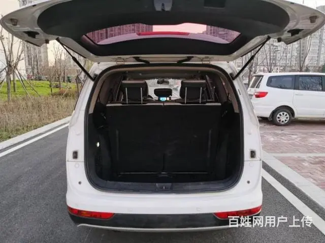 宝骏 宝骏730 2019款 1.5T 无级 时尚型7座 - 图片 2