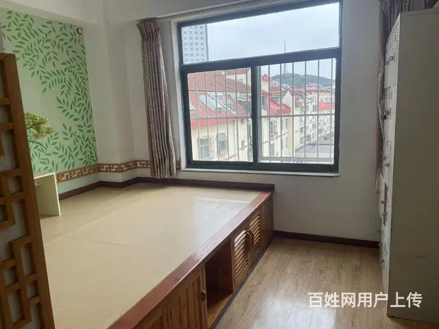市中心新威路临街五楼400平出租 ​ - 图片 7