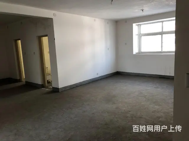 售新华路雷锋小学对面3室2厅2卫141平毛坯房 - 图片 7