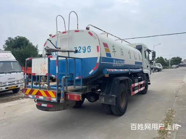 东风10方洒水车 - 图片 3