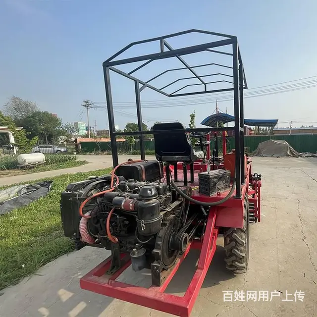 供应四轮两驱轮式4UD-1600自走式大蒜收获机 - 图片 2