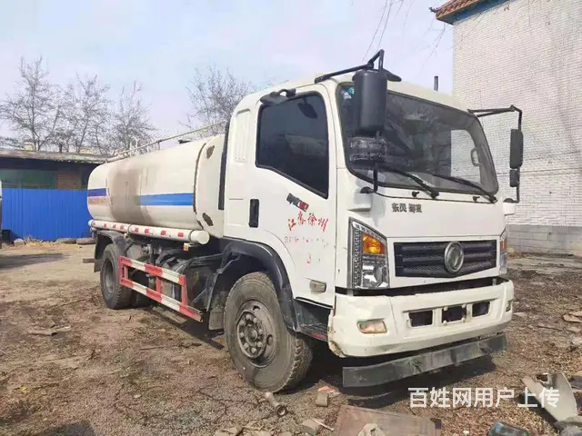 12吨东风御虎洒水车低价转让 - 图片 1