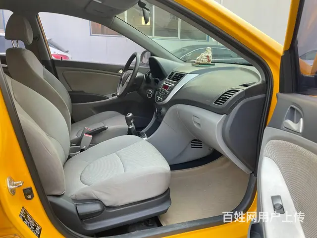 现代 瑞纳 2010款 瑞纳-三厢 1.4 手动 GS 舒适 - 图片 9