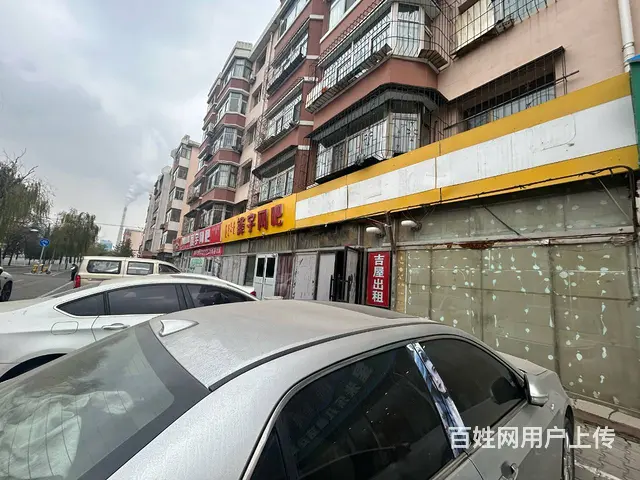 1030  包职门口空铺 临街纯一层 没有转让费 可做任何 - 图片 2