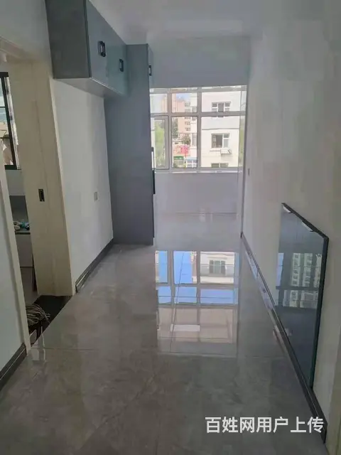 出租精装地热 每月一千 附近 - 图片 8