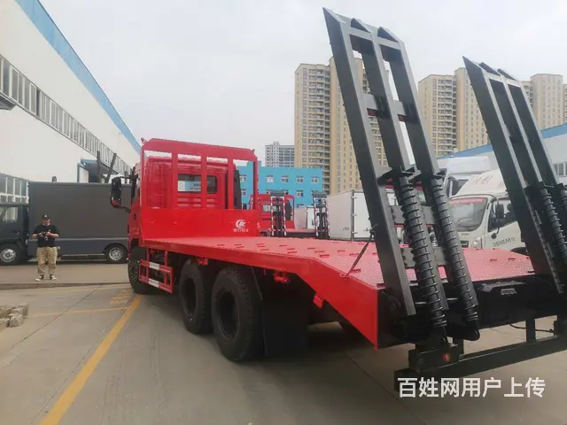 东风后双桥6*4挖机拖车 价格便宜拖得多大平板车 - 图片 6