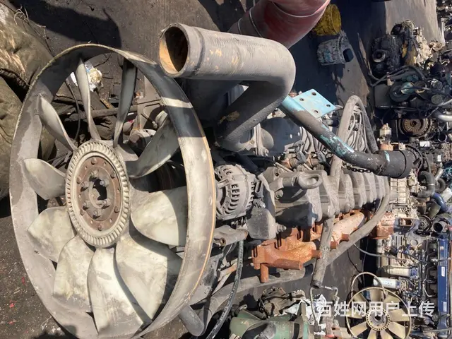国四重汽380马力发动机 - 图片 6