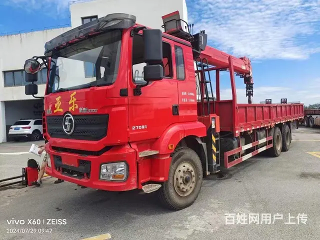 二手陕汽德龙12吨5节臂随车吊23年准新车个人便宜 - 图片 1